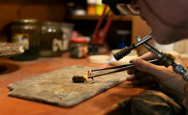 Jump rings used for in jewelry making